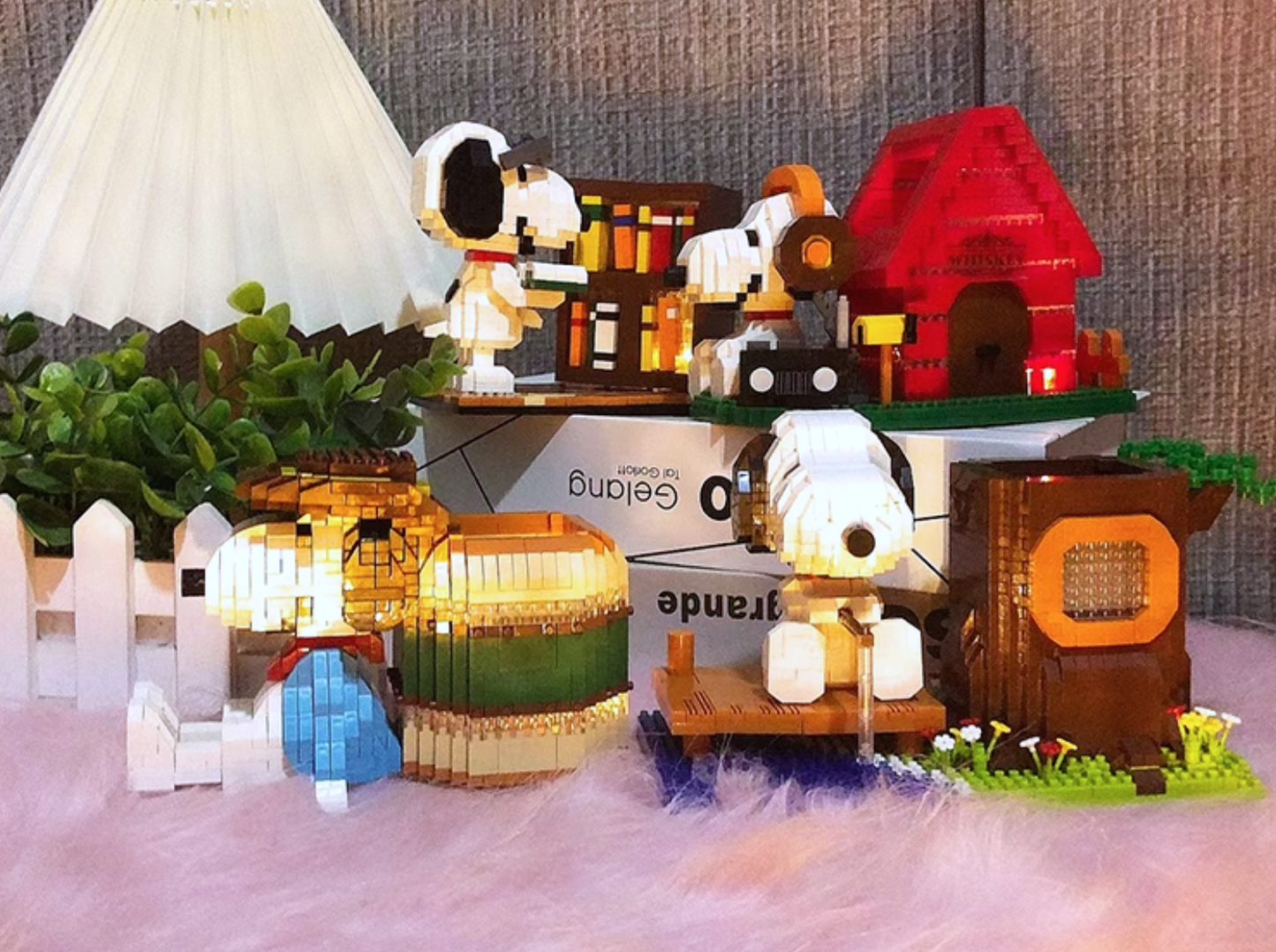 Life of Snoopy Series Building Blocks