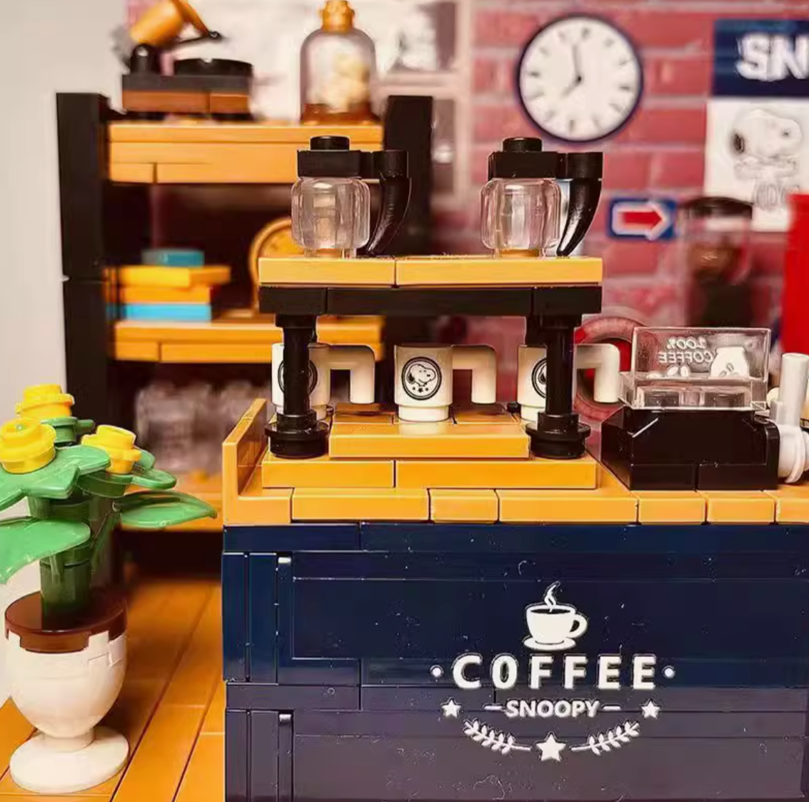 Snoopy Coffee Shop